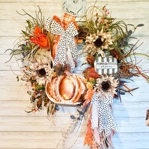 (Sold) Super fun fall wreath
